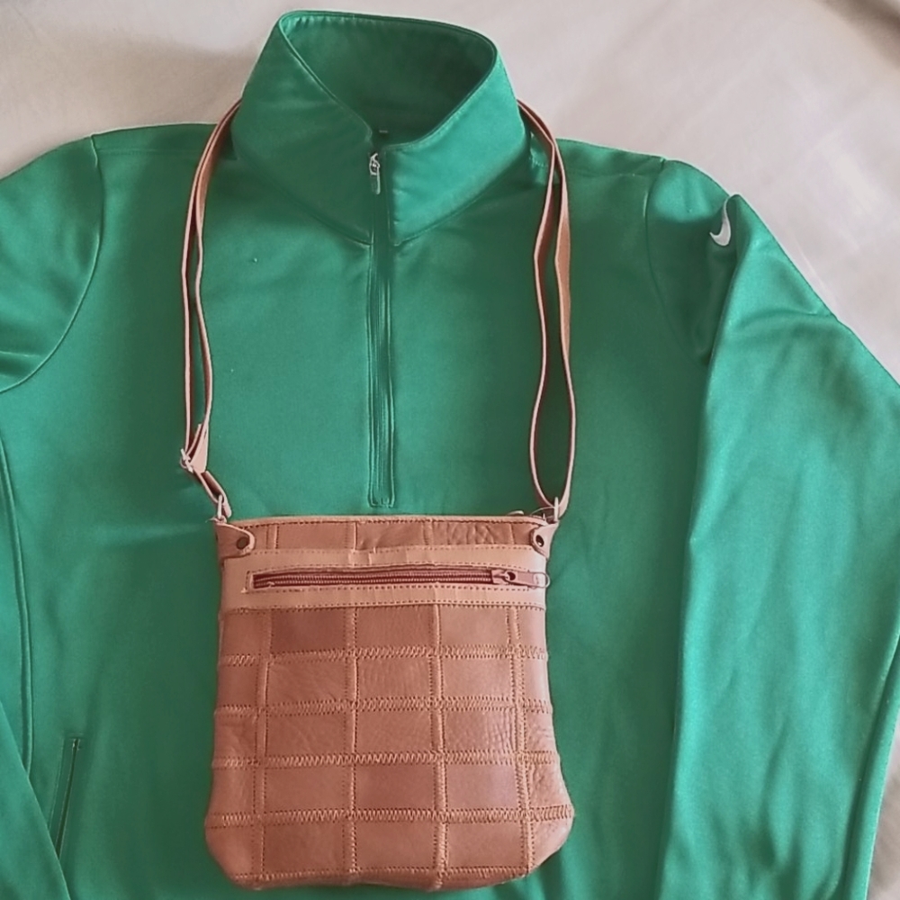 Geuine Leather🌴🌻